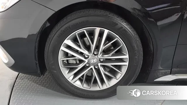 Hyundai Grandeur IG id 3033781 из Кореи 15