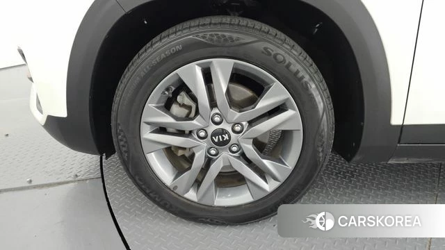 Kia Seltos id 4362849 из Кореи 25