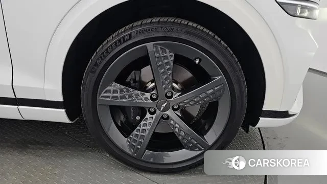 Genesis GV70 id 3043935 из Кореи 15