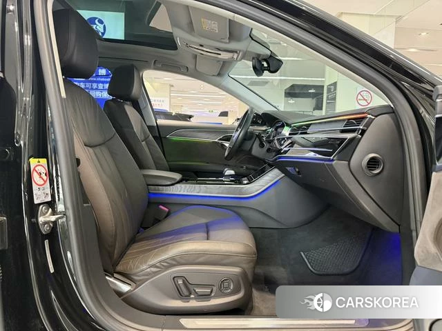 Audi A8 id 4213800 из Китая 11