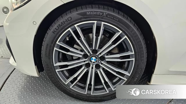 BMW 3 Series (G20) id 4604876 из Кореи 26