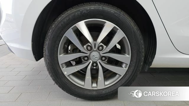 Hyundai i30 (PD) id 4684598 из Кореи 15