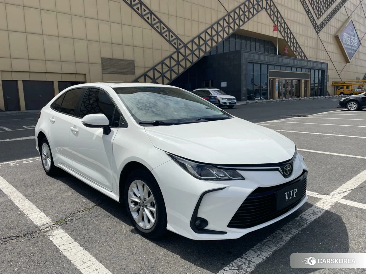 Toyota Corolla id 4493203 из Китая 9