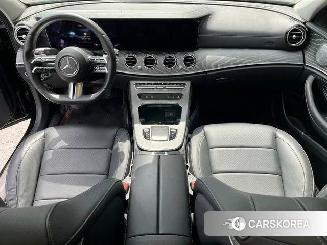 Mercedes-Benz E-class id 4263294 из Китая 12