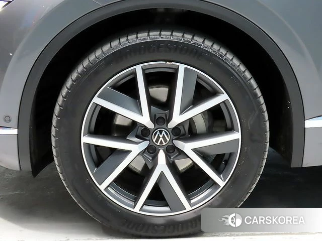 Volkswagen Touareg 3rd generation id 3897005 из Кореи 15