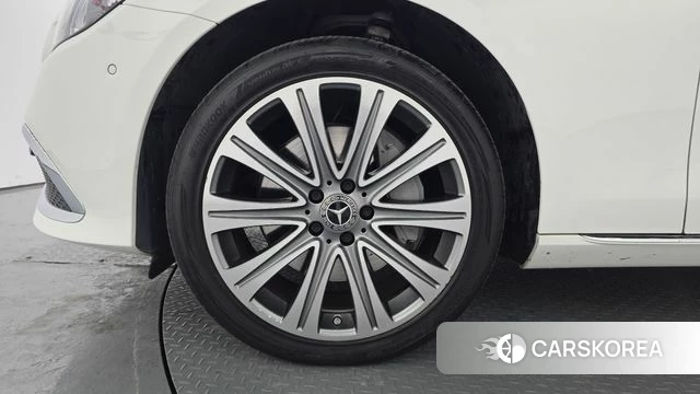 Mercedes-Benz E-Class W213 id 4388488 из Кореи 15