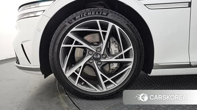 Genesis G90 (RS4) id 3764265 из Кореи 15