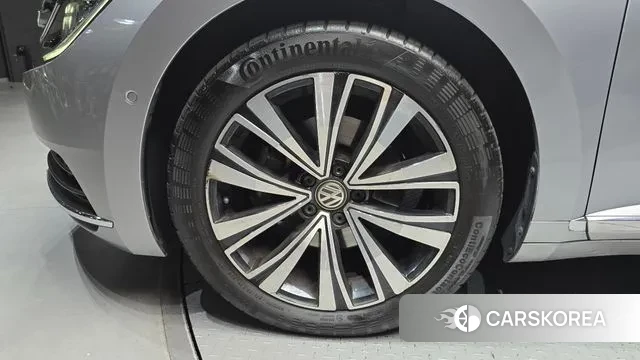 Volkswagen Arteon id 2902735 из Кореи 15