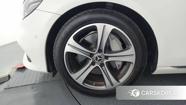 Mercedes-Benz E-Class W213 id 3873764 из Кореи 15