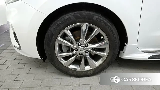 Kia The New Carnival id 2941450 из Кореи 15