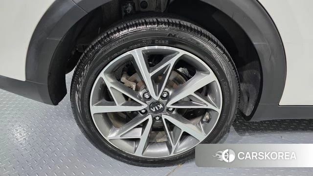 Kia The New Niro id 3872978 из Кореи 15