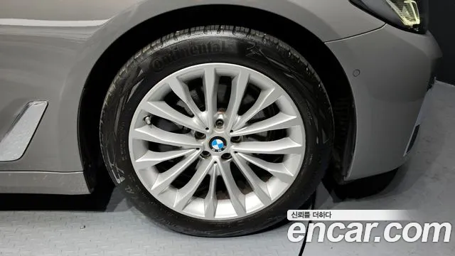 BMW 5 Series (G30) id 2848129 из Кореи 15