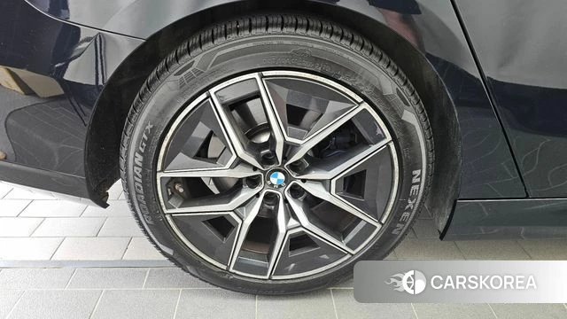 BMW 5 Series (G60) id 4505789 из Кореи 15