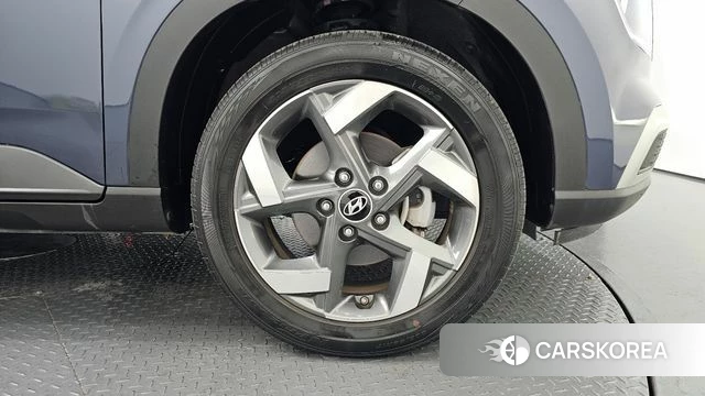 Hyundai Venue id 4308725 из Кореи 27