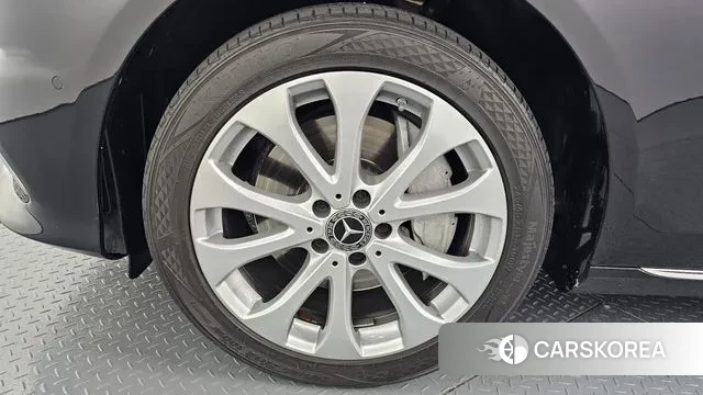 Mercedes-Benz E-Class W213 id 3449404 из Кореи 15