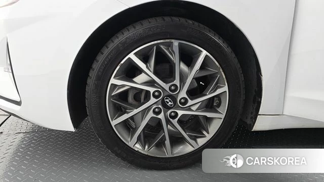 Hyundai The New Avante AD id 3879739 из Кореи 15