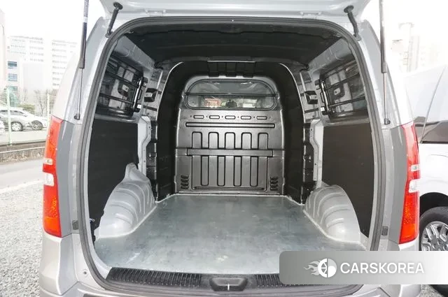 Hyundai The New Grand Starex id 3708995 из Кореи 13