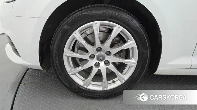 Audi A4 (B9) id 4530409 из Кореи 27