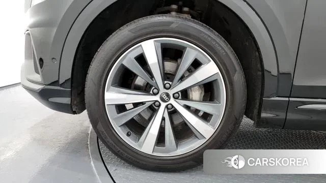 Audi Q8 (4M) id 2979982 из Кореи 15