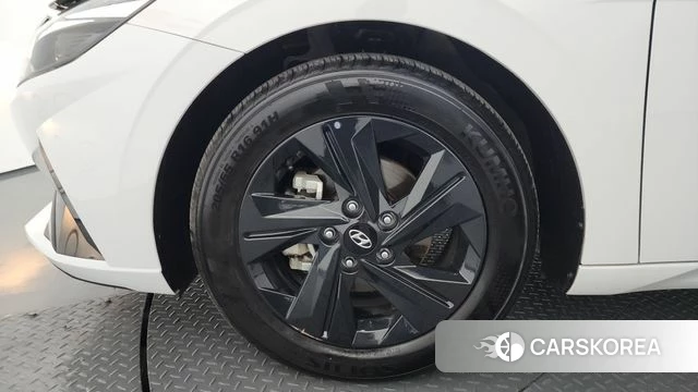 Hyundai Avante (CN7) id 3940664 из Кореи 15