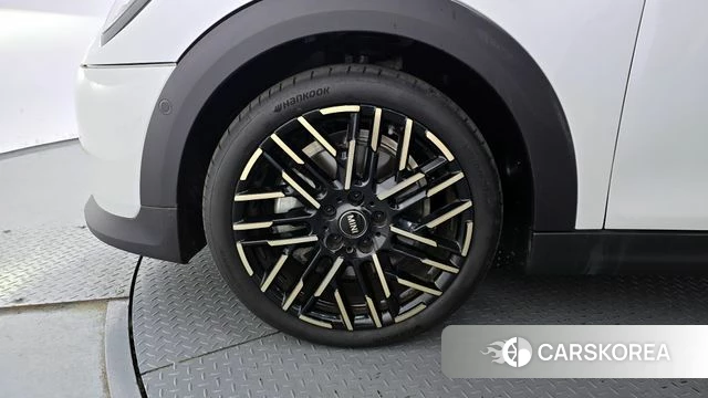 Mini Cooper S 4th Generation id 3914204 из Кореи 15