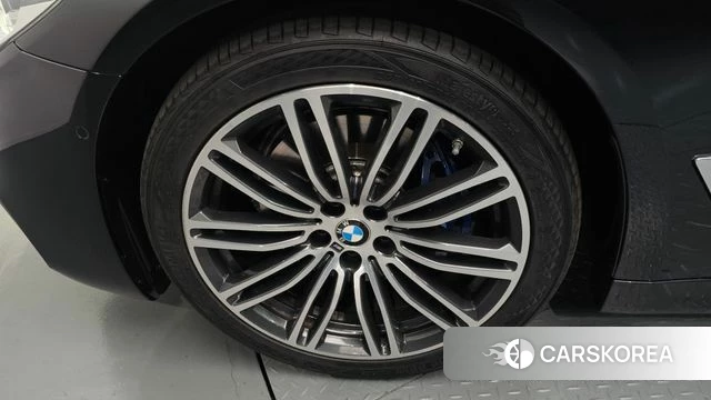 BMW 5 Series (G30) id 4324795 из Кореи 15
