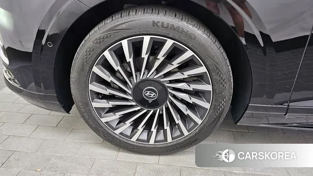 Hyundai Grandeur Hybrid (GN7) id 2884171 из Кореи 15