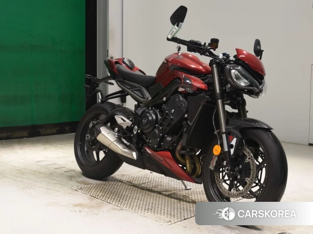 Triumph STREET TRIPLE 765 RS 2025 из Японии, фото 4