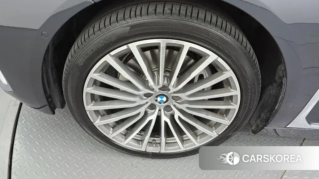 BMW 7 Series (G11) id 3374590 из Кореи 15