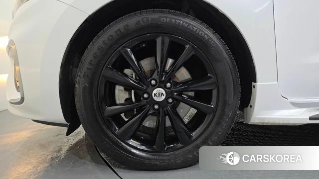 Kia The New Carnival id 4180605 из Кореи 15