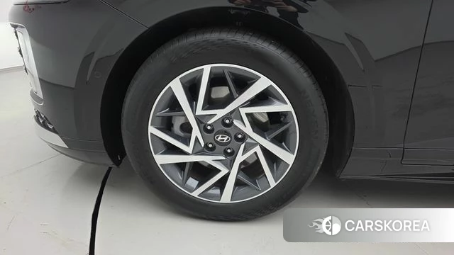 Hyundai Grandeur (GN7) id 3793612 из Кореи 15
