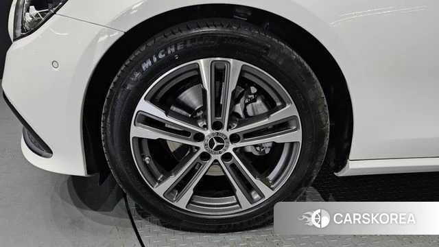 Mercedes-Benz E-Class W213 id 3953172 из Кореи 15