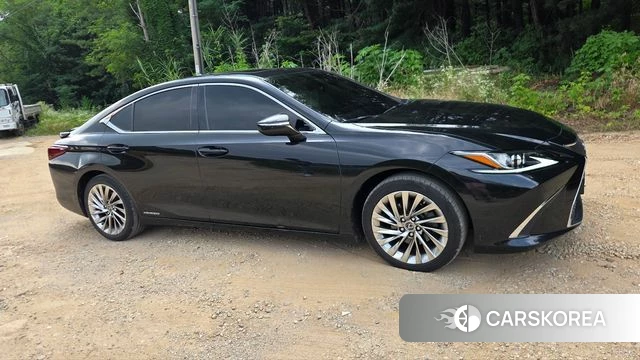 Lexus ES300h 7th generation 2020 Черный из Кореи, фото 6