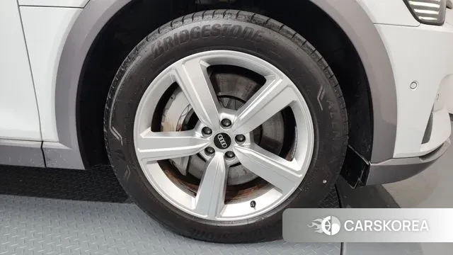 Audi e-Tron id 3379155 из Кореи 15