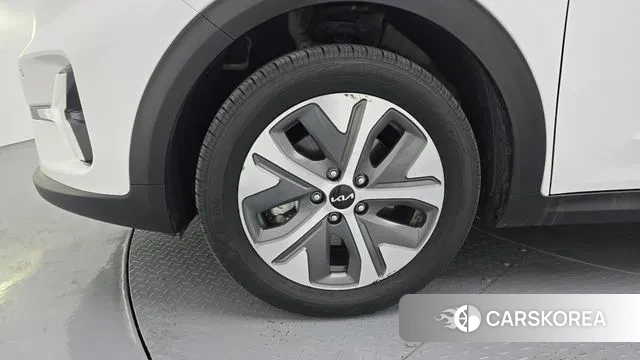 Kia Niro Plus id 3257316 из Кореи 15