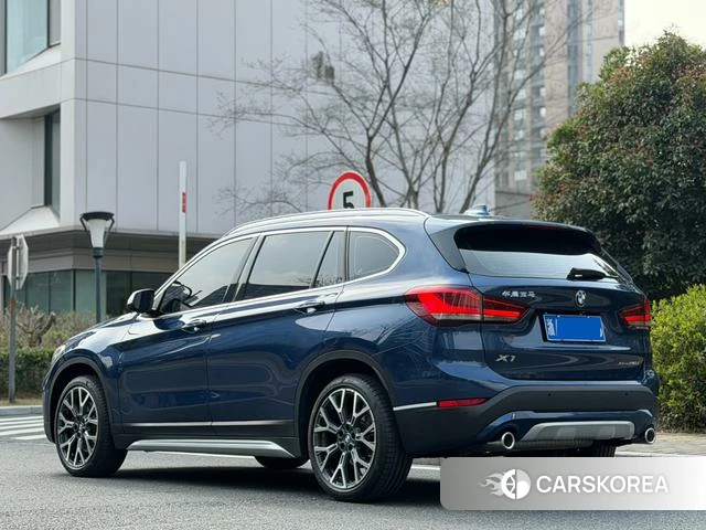 BMW X1 id 3913699 из Китая 12