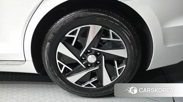 Hyundai The New Grandeur IG Hybrid id 4697523 из Кореи 15
