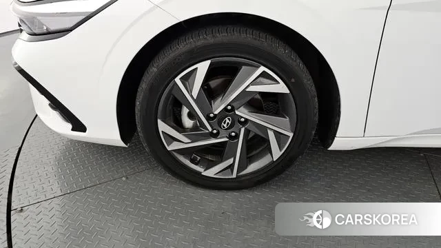 Hyundai The New Avante (CN7) id 2905007 из Кореи 15