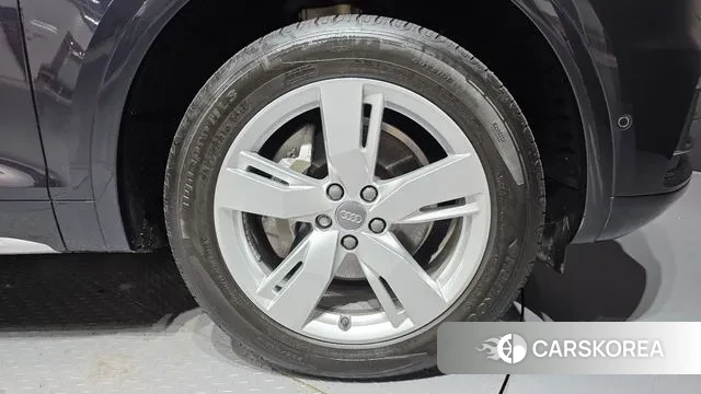 Audi Q5 (FY) id 3468963 из Кореи 15