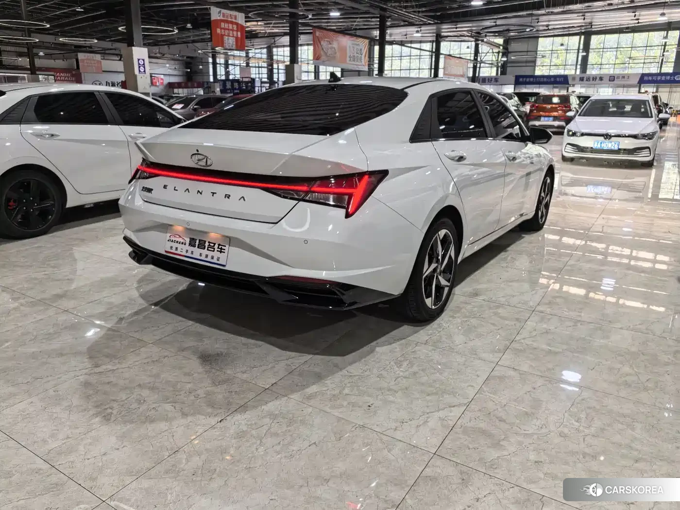 Hyundai Elantra id 4547304 из Китая 12