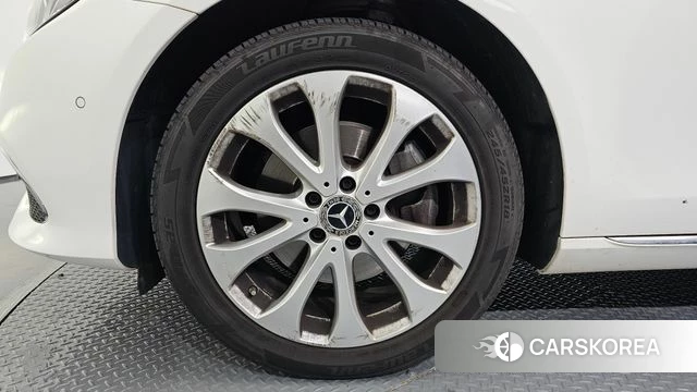 Mercedes-Benz E-Class W213 id 4525860 из Кореи 25