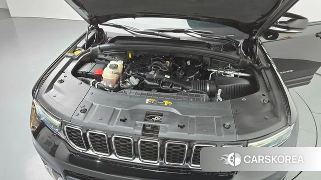 Jeep Grand Cherokee (WL) id 4854050 из Кореи 25