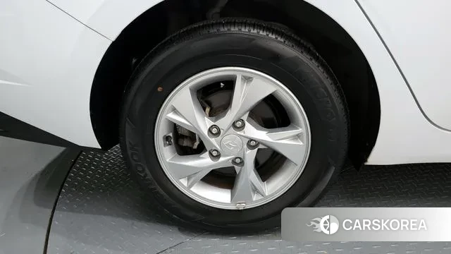 Hyundai Avante (CN7) id 3427682 из Кореи 15