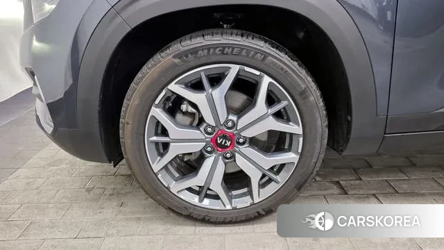 Kia Seltos id 3646505 из Кореи 15