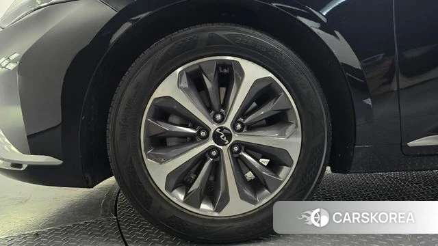 Kia K8 Hybrid id 4637075 из Кореи 27