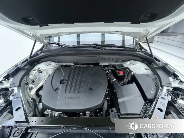 Volvo XC60 id 4209115 из Китая 26