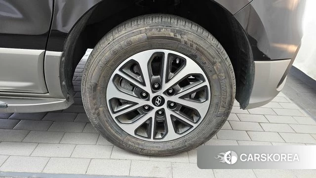 Hyundai The New Grand Starex id 3880091 из Кореи 15