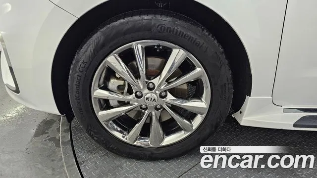 Kia The New Carnival id 2704951 из Кореи 15