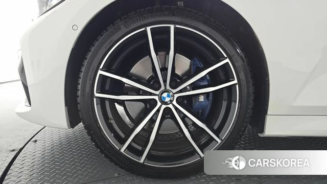 BMW 3 Series (G20) id 4225406 из Кореи 30