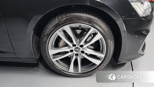 Audi A6 (C8) id 3524119 из Кореи 15